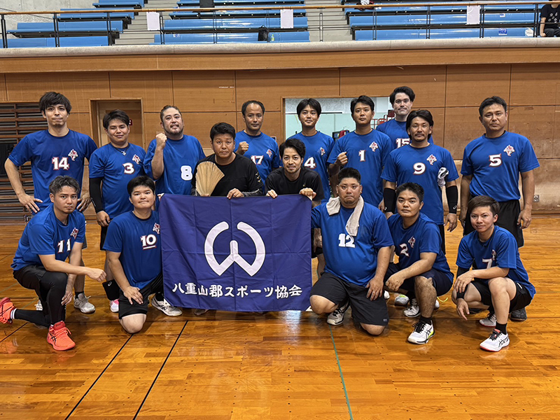 男子の部優勝：宮良公民館