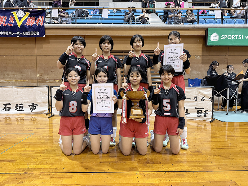中学校女子の部優勝：石垣島GLC未来