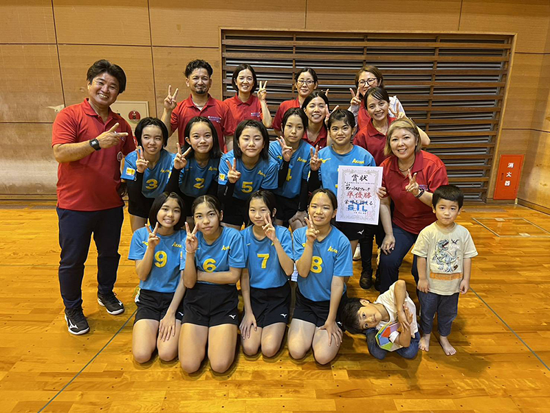 女子の部準優勝:スポーツ少年団アカハチ 女子の部準優勝:スポーツ少年団アカハチ